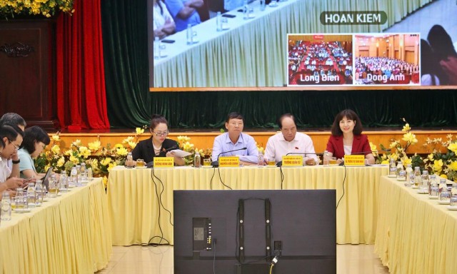 Đại biểu Quốc hội thành phố Hà Nội tiếp xúc cử tri quận Hoàn Kiếm, Long Biên và huyện Đông Anh