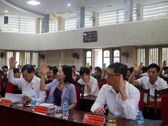 HĐND thị xã Sơn Tây thông qua nghị quyết thành lập 3 đơn vị hành chính cấp xã 