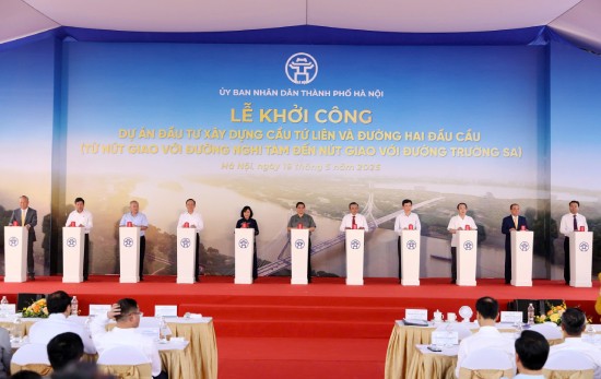 Khởi công Dự án đầu tư xây dựng cầu Tứ Liên và đường hai đầu cầu