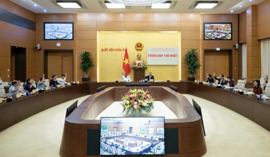 Tổ chức lấy ý kiến nhân dân về dự thảo Nghị quyết sửa đổi, bổ sung một số điều của Hiến pháp năm 2013