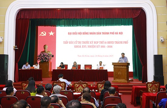 Đại biểu HĐND Thành phố tiếp xúc cử tri quận Nam Từ Liêm